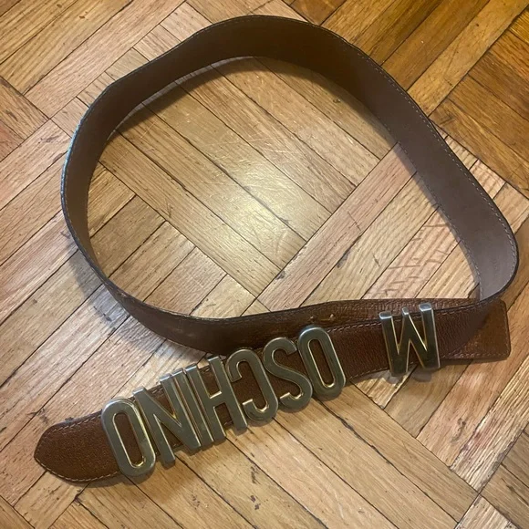 Moschino | Accessories | Moschino Leather Vintage Belt  display picture 1